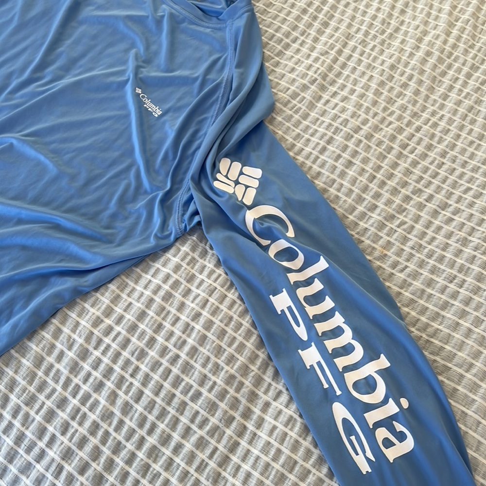 Mens long sleeve performance fishing gear shirt